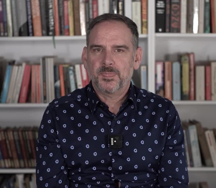 What Is A Key Characteristic  Of A Curious Leader?