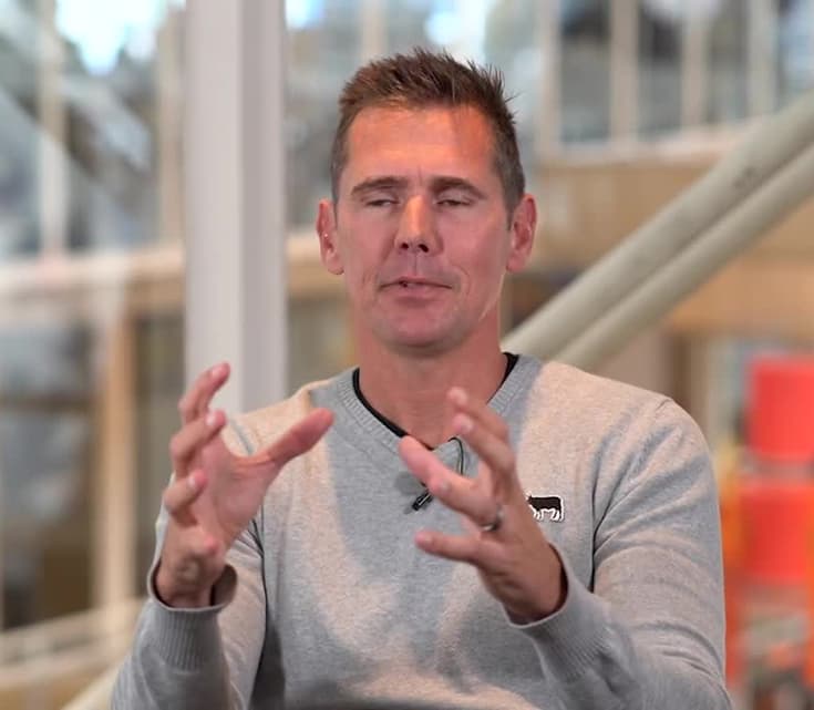 How Can Entrepreneurs Identify ?Relavant Data Sources?