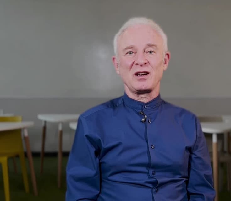 Can You Explain Your Pioneering ‘Five Year Gap’ Theory About Online Shoppers_1?